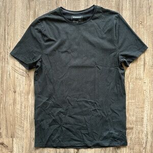 Express, Men’s Medium, Stretch, Moisture wicking